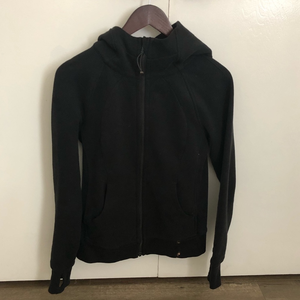 Lululemon scuba hoodie size 4